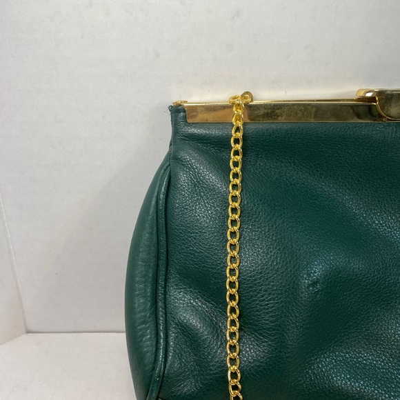 Vintage Sadie Rivers Gold Tone Chain Green Leather Clutch Purse Crossbody 10x6” - Picture 3 of 16